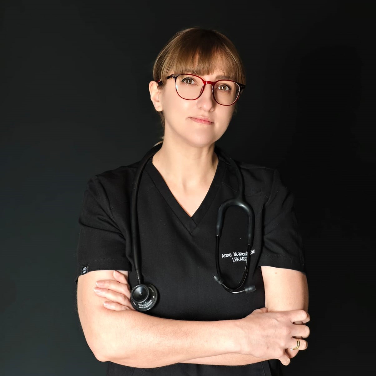 1 x 1 Anna Mikołowicz Mosiądz.jpg